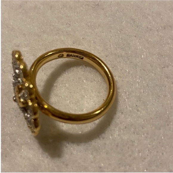 18k Hello Kitty Diamond Ring by Kimora Lee Simmons - Picture 4 of 8